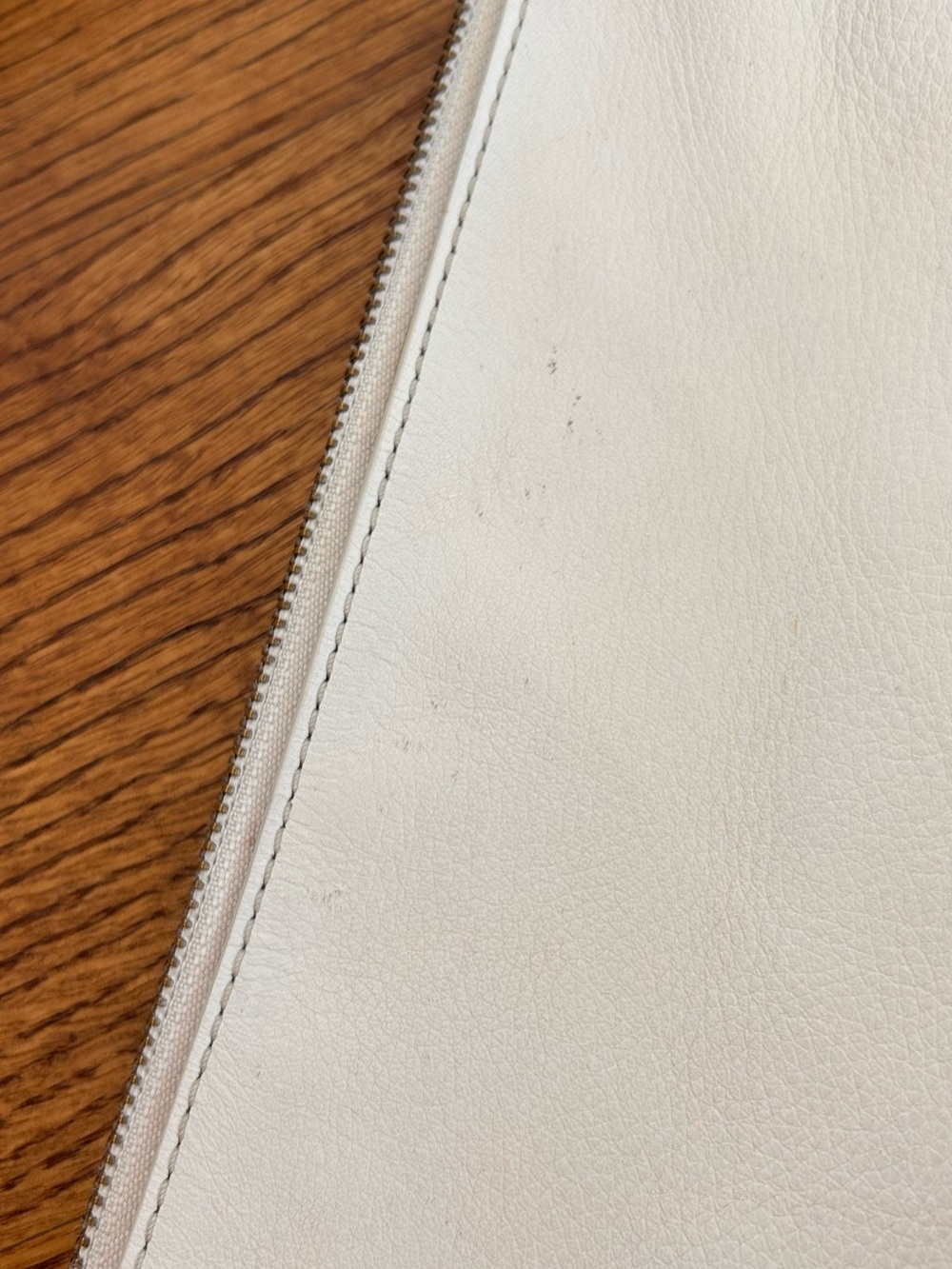 FOSSIL LEATHER SHOULDER BAG WITH PERFORATED DETAIL - Picture 6 of 10